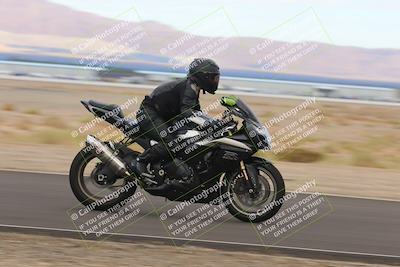 media/Sep-11-2022-SoCal Trackdays (Sun) [[81b7e951af]]/Back Straight Speed (850am)/